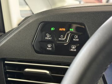 Volkswagen Caddy 1.5TSI DSG EDITION LED NAV STANDHZ ACC AHK