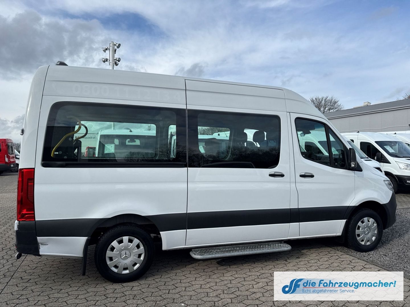 Fahrzeugabbildung Mercedes-Benz Sprinter III Tourer 311 CDI L2 VI Totwinkelassis