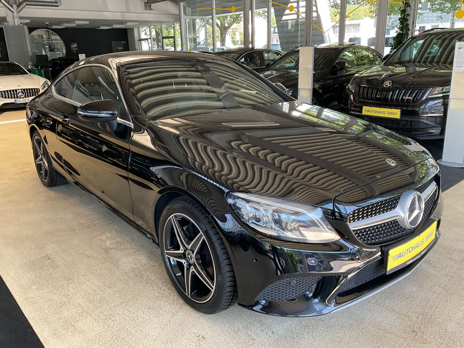 Fahrzeugabbildung Mercedes-Benz C 220 d Coupe * AMG FELGEN *