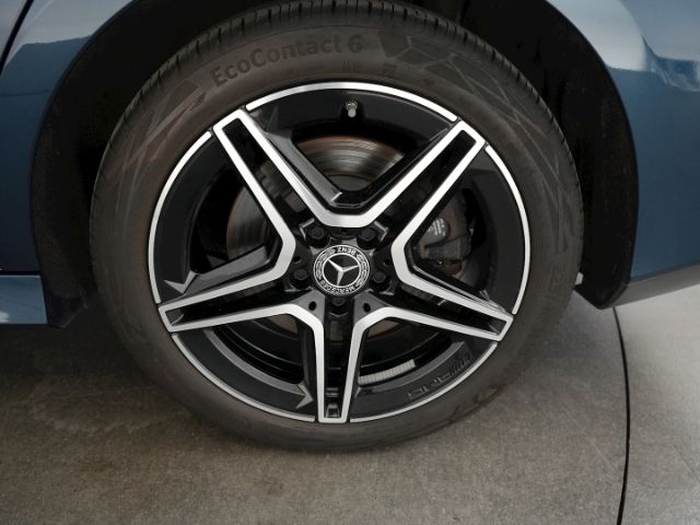 CLA 250 Shooting Brake e AMG LINE+NAVI+RÜCKFAHRK