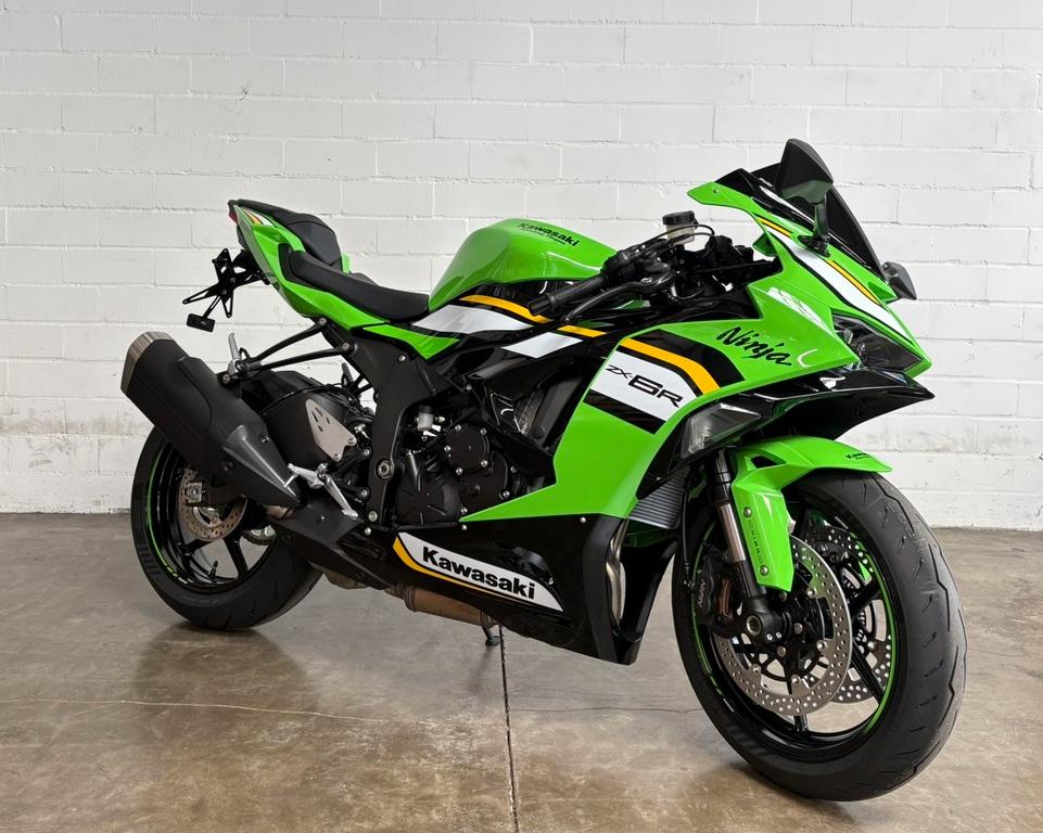 Kawasaki Ninja ZX-6R Edition 2025 - kostenloser Umbau!