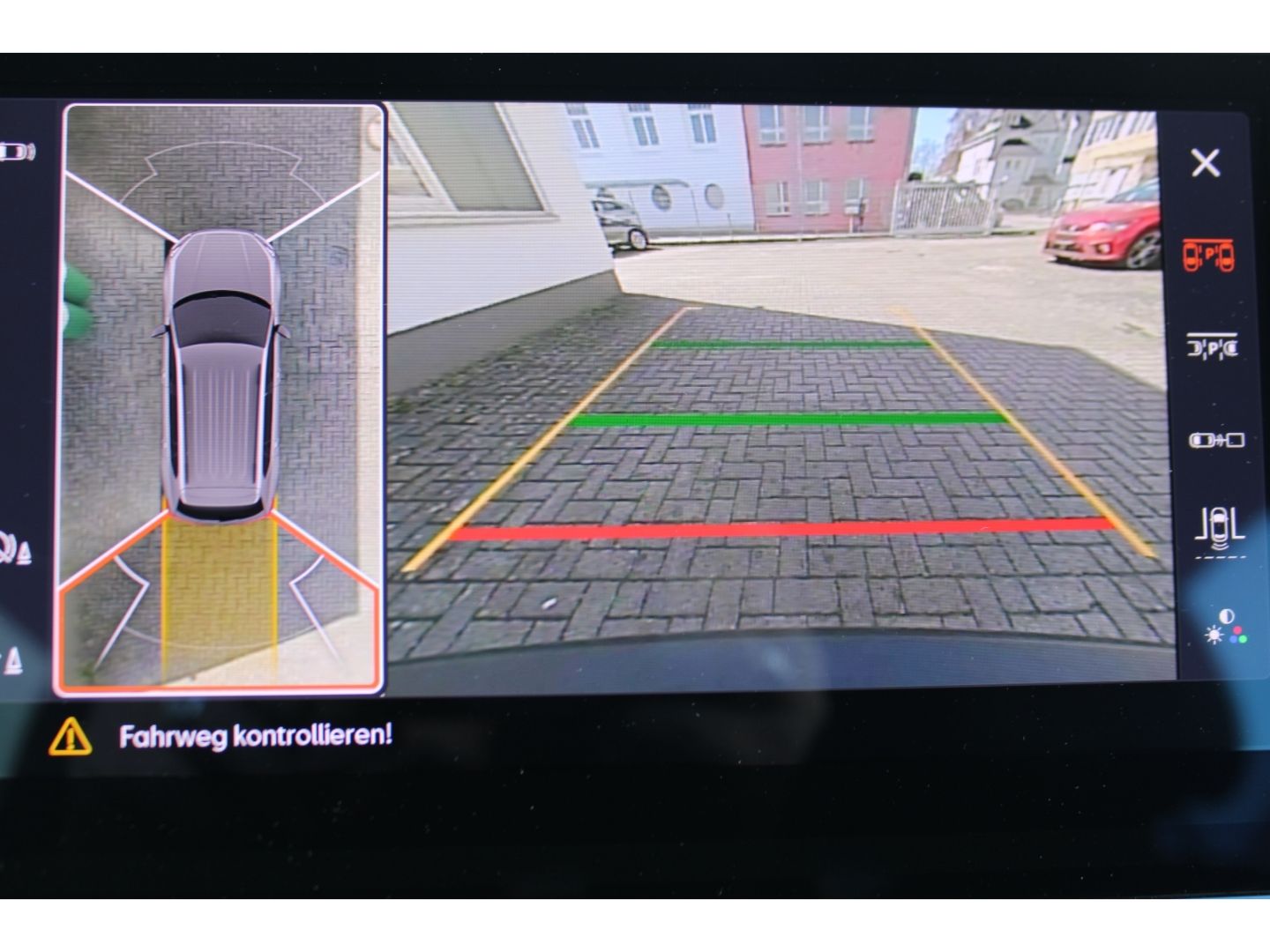 Fahrzeugabbildung SEAT Tarraco Xcellence 4Drive Pano LED ACC AHK StHZg