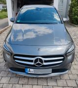 Mercedes-Benz B 220 4MATIC DCT -AHK MULTIBEAM