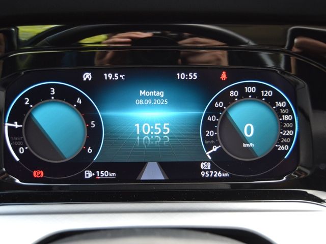 Golf VIII Variant 2.0 TDI 150 PS Life LED/NAVI+V