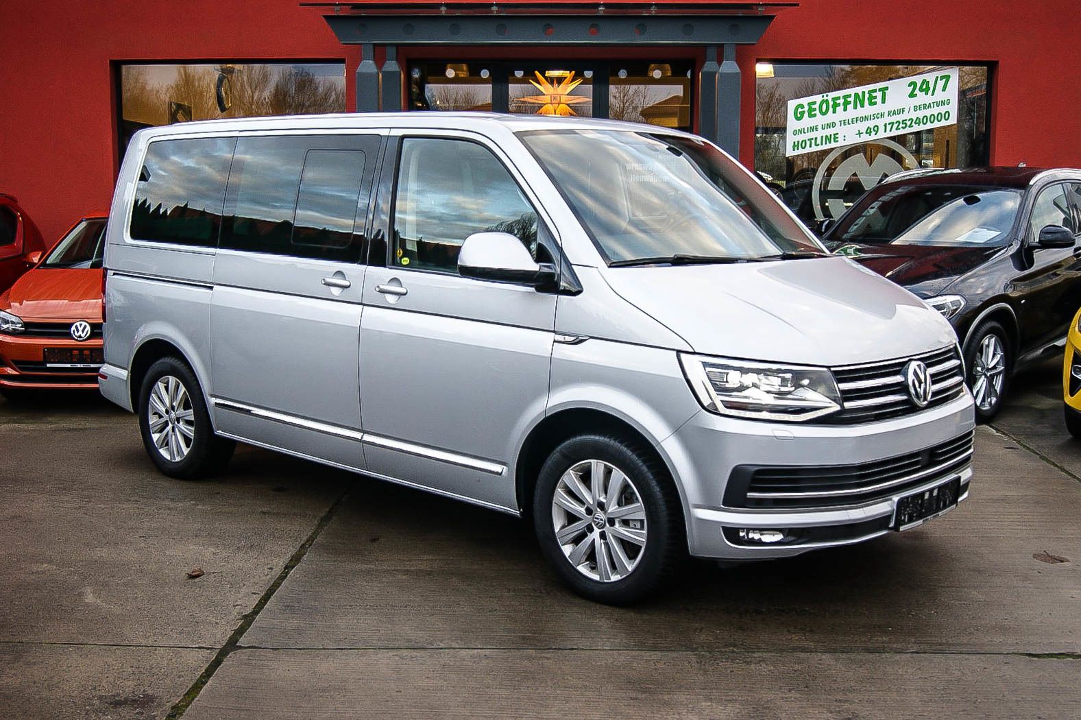 Fahrzeugabbildung Volkswagen T6 Multivan 20TDI DSG Highline 6-Sitze STHZ BETT