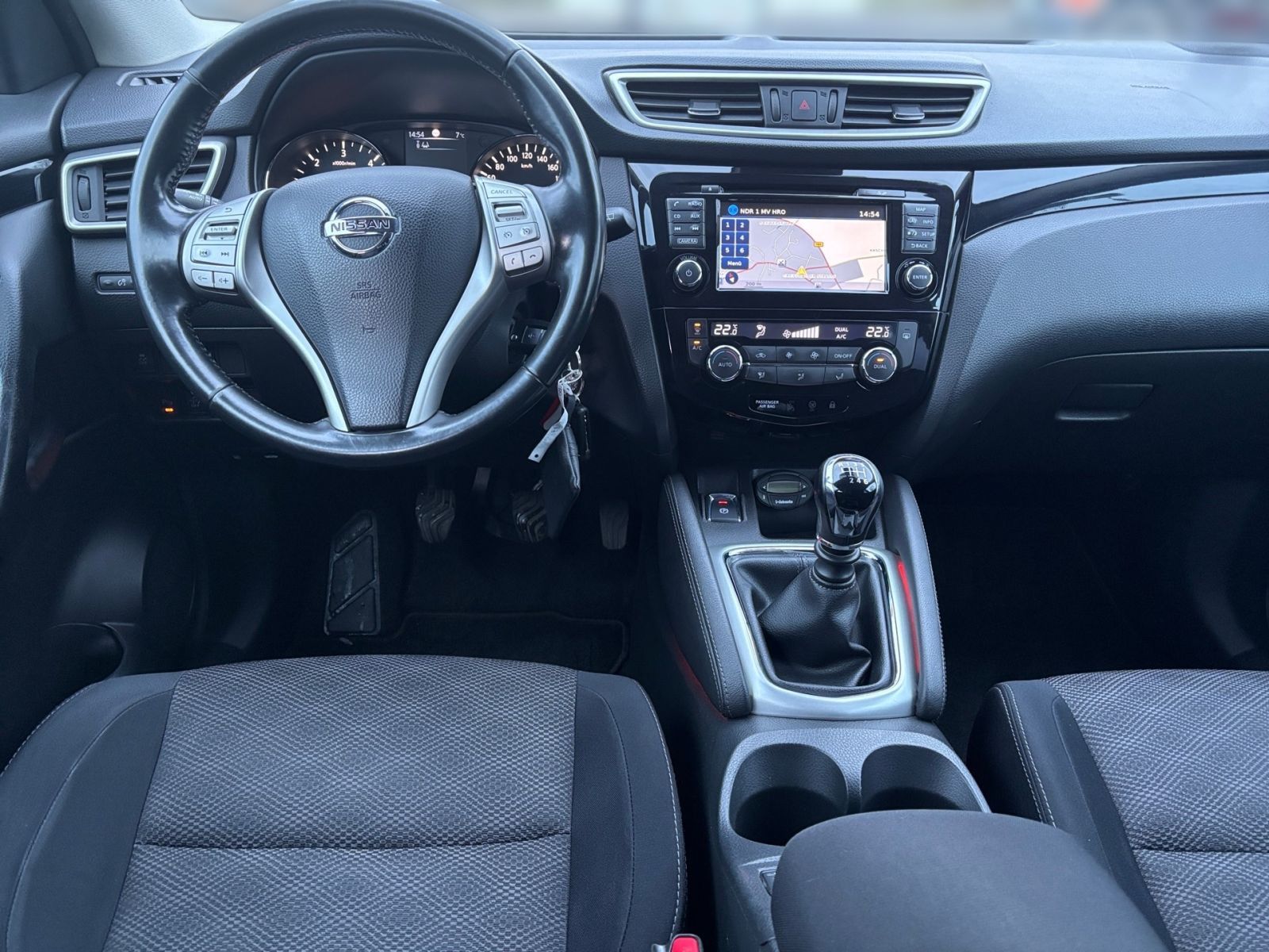 Fahrzeugabbildung Nissan Qashqai Acenta Navigation