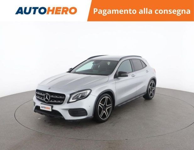 Mercedes-Benz MERCEDES-BENZ GLA 200 d Automatic Premium