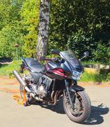 Kawasaki Z750s - KAWASAKI 750 S