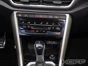 Volkswagen T-Roc - 9