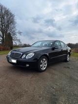 Mercedes-Benz E 240 4MATIC CLASSIC W211 V6 Standheizung - Mercedes-Benz E 240 aus 2003