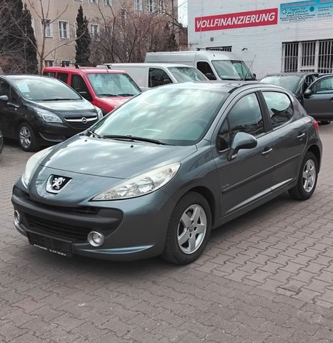 Peugeot 207 Urban Move.  Neue Tüv