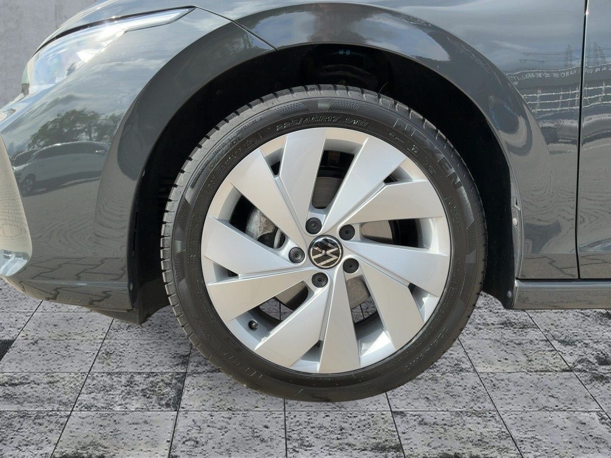 Volkswagen Golf - Bild 8