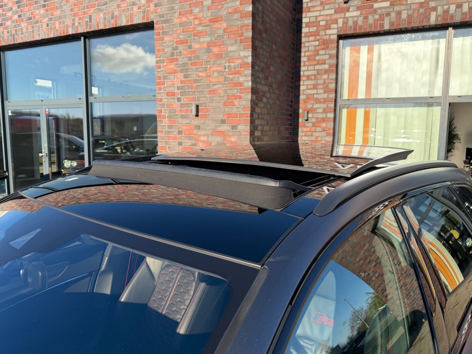 Fahrzeugbild 16