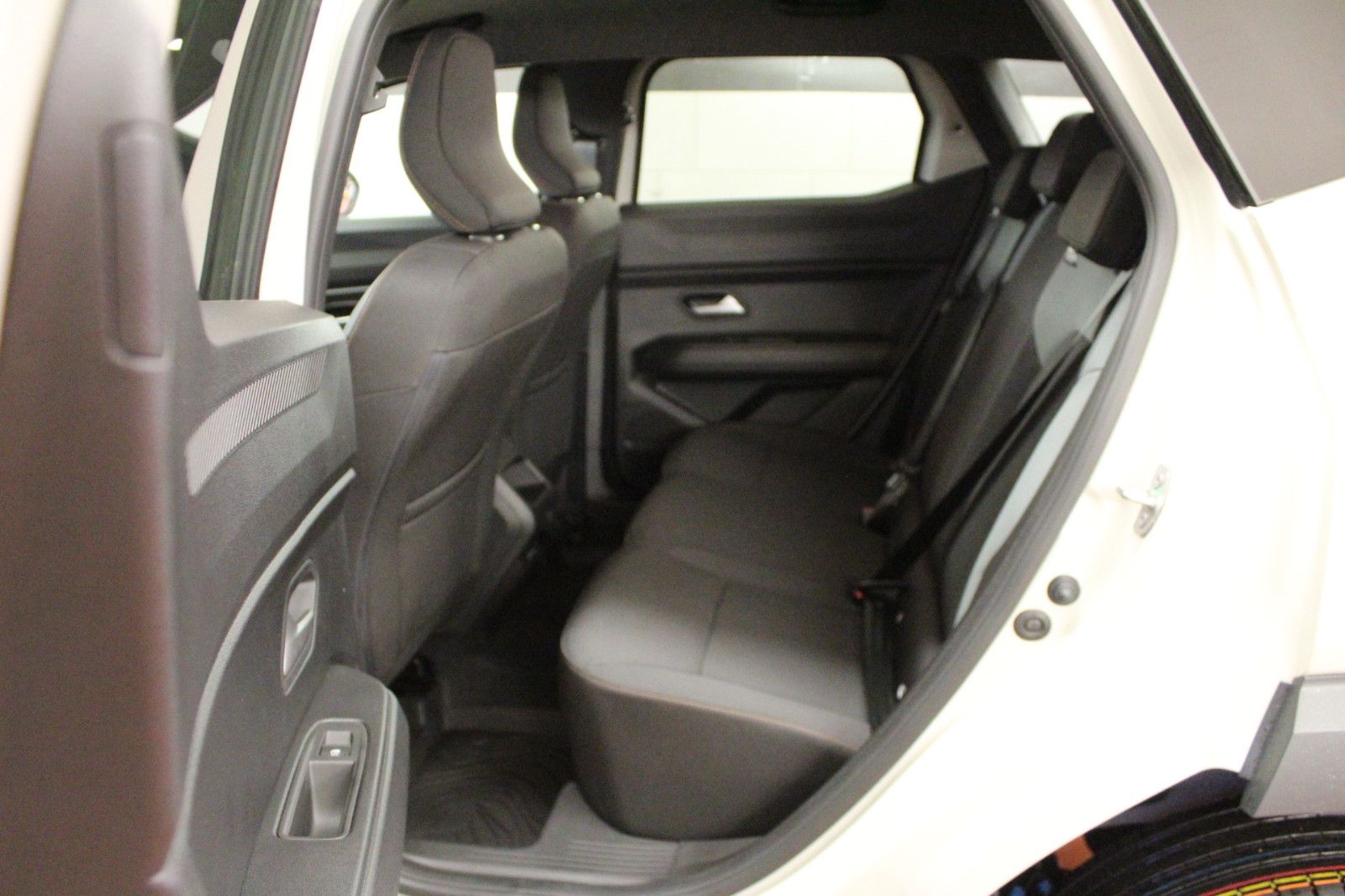 Fahrzeugabbildung Dacia Duster mild hybrid 140 Extreme *Winterp.*MY 26