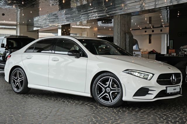 MERCEDES-BENZ A 200 7G-DCT Limousine AMG-LINE &amp; NIGHT-PAKET