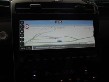 Hyundai TUCSON - 10