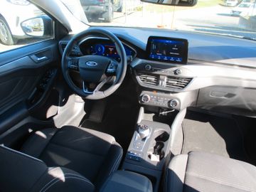 Ford Focus Turnier Titanium X LED + BLIS + NAVI +Wint