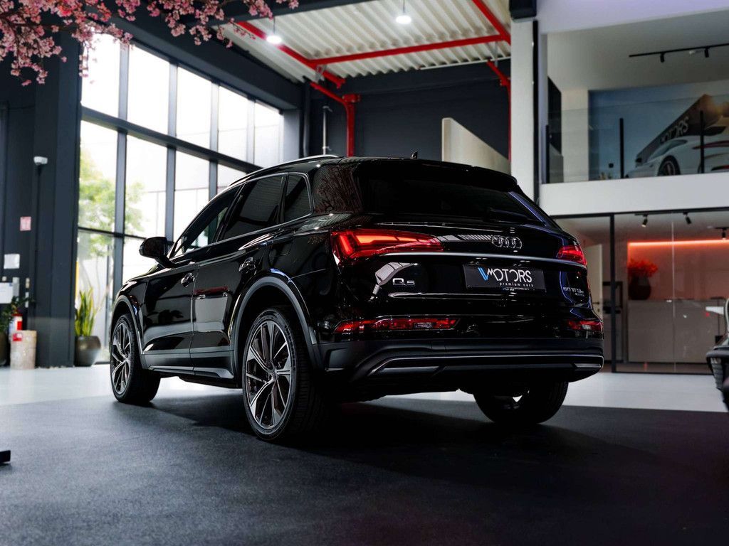 Audi Q5 PHEV 50 TFSIe - Quattro - Virtual Cockpit - n imagem 3
