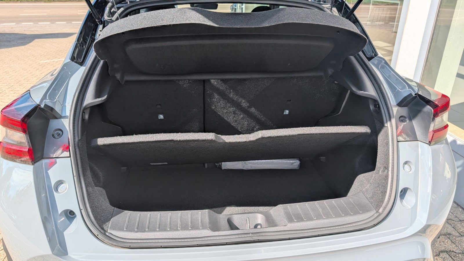 Fahrzeugabbildung Nissan Juke 1.0 Schaltgetriebe - N-Connecta