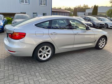 BMW 320 Gran Turismo - 11