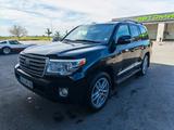 Toyota Land Cruiser 200 5,7 V8 - gebrauchte Toyota Land Cruiser aus dem Jahr 2014