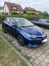 Toyota Auris - 1