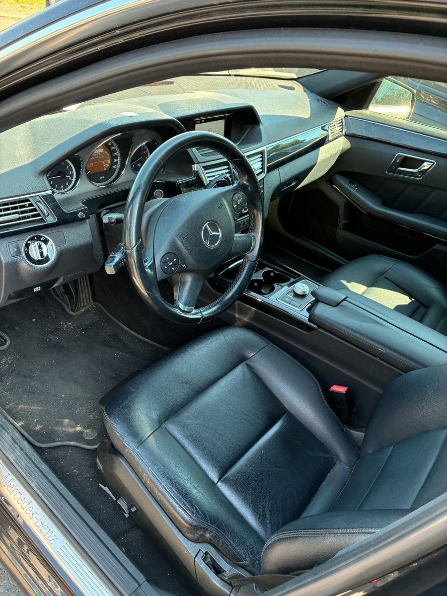 Mercedes-Benz E350 2010 — photo 9