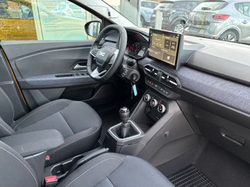 Dacia Sandero Expression TCe 100