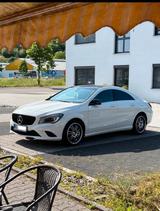 Mercedes-Benz CLA 180 Urban / Panoramaschi... - gebrauchte Mercedes-Benz CLA 180 aus dem Jahr 2015