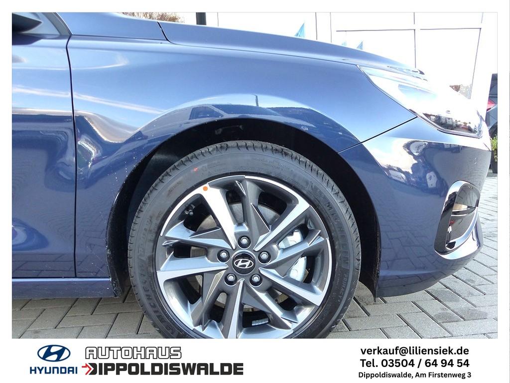 Hyundai i30 1.0 T-GDi Advantage LED, PDC, Navi