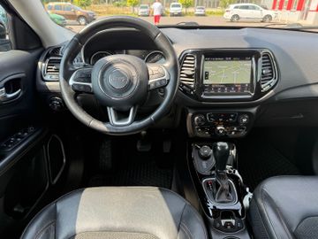 Jeep Compass Limited 4WD+Xenon+AHK+Navi+SHZ+LKRHZG+Ap