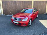 Mercedes-Benz C 180  CGI BlueEfficiency *AUTOMATIK* - rote Mercedes-Benz C 180