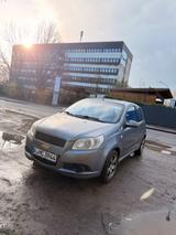 Chevrolet Aveo 1.2 - TÜV neu - sehr sparsam - zuverlässig - Chevrolet Aveo mit 3 Türen