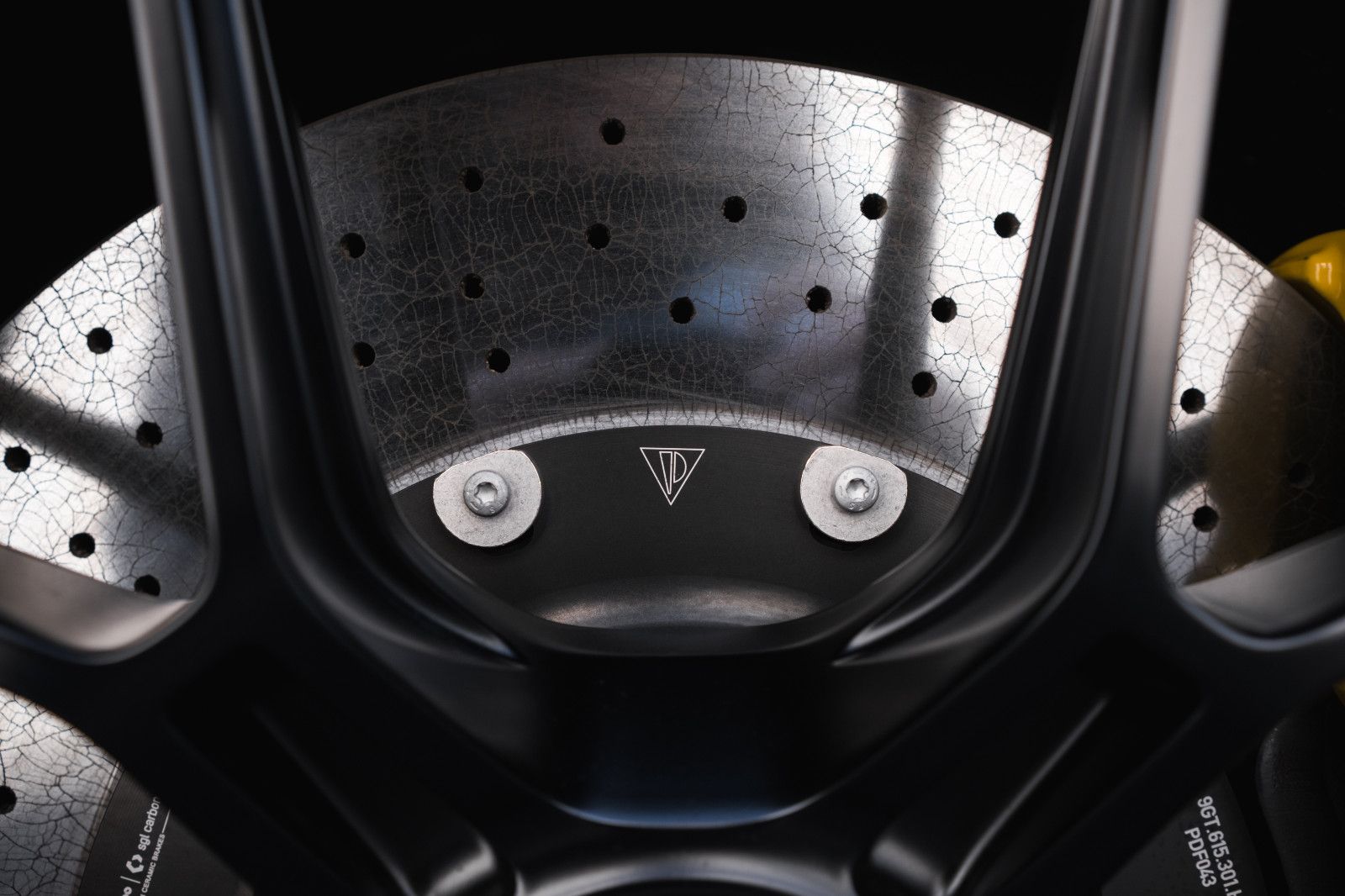 Fahrzeugabbildung Porsche 992/911 GT3 Touring-PCCB-Lift-PDLS-90Ltr.-Kamera