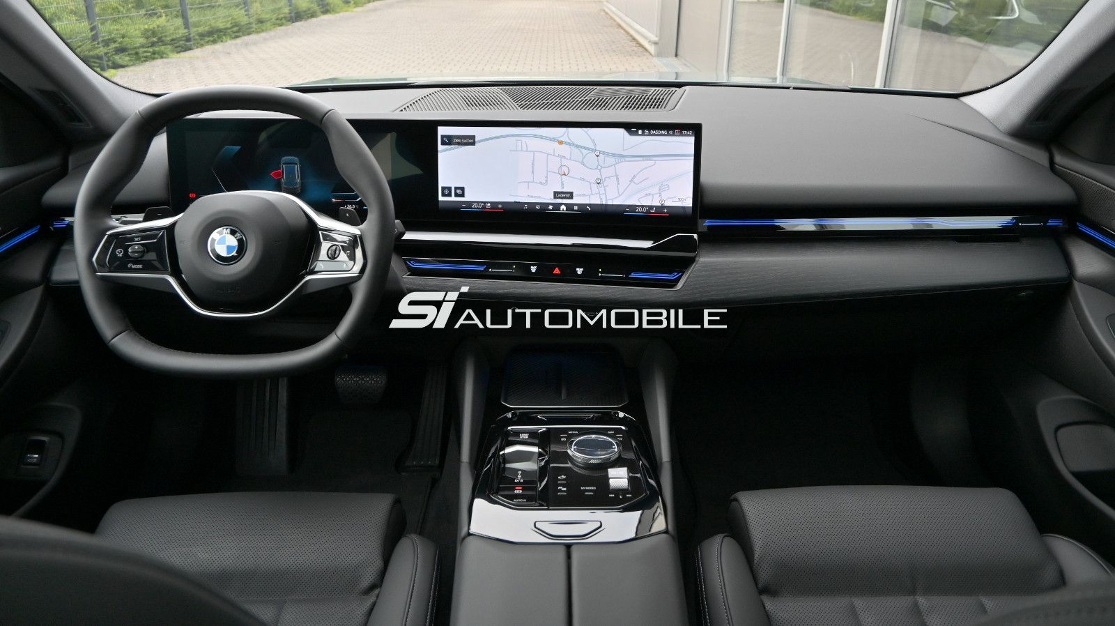 Fahrzeugabbildung BMW 520d xDr. Touring °AD.FAHRWERK PROF°KOMFORTSITZ°