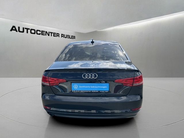 Foto Nummer 6: AUDI A4