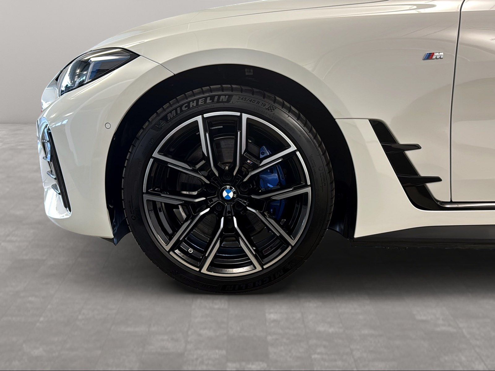 BMW i4 - Bild 13