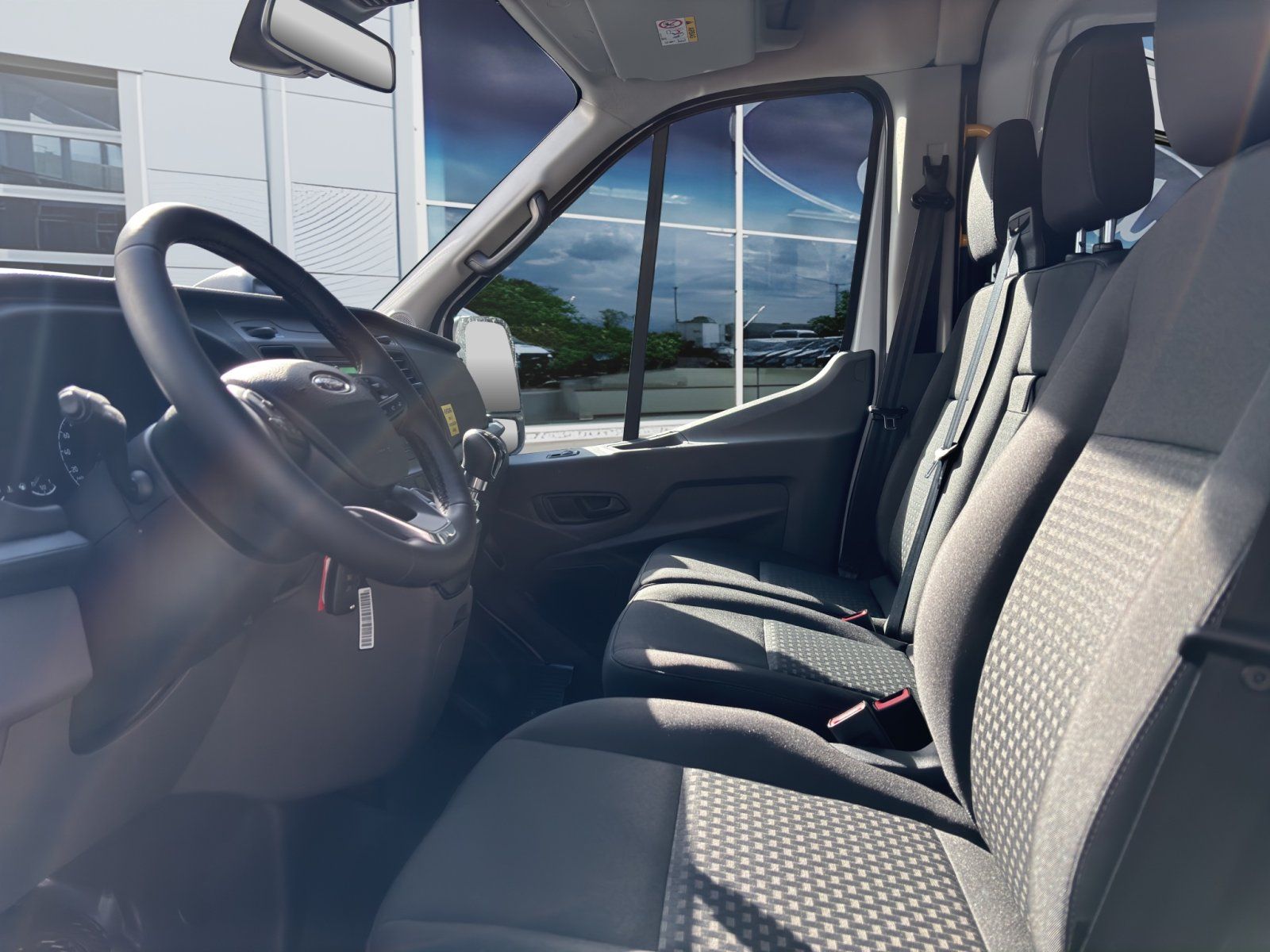 Fahrzeugabbildung Ford Transit 2.0 Ecoblue 350 L3 Trend #Rollstuhlumbau