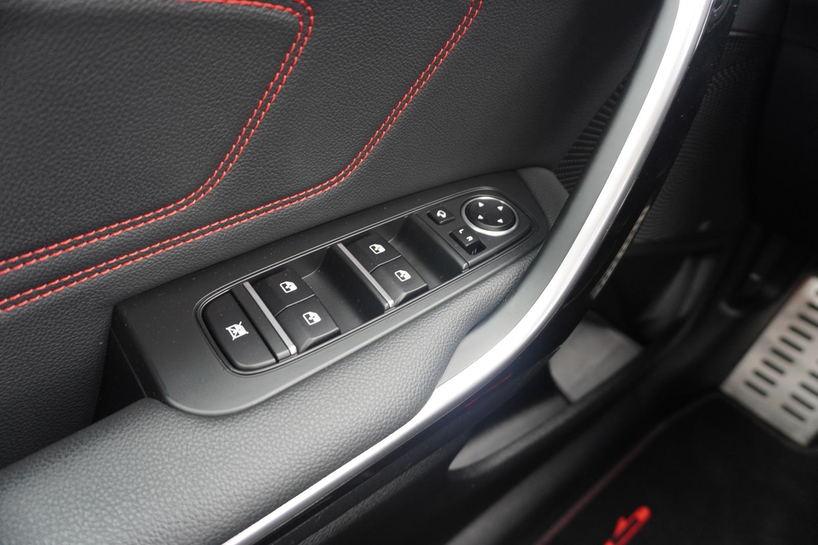 Kia ProCeed GT 1.6 T-GDI Pano LED Navi ACC Kamera