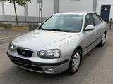 Hyundai Elantra 1.6 GLS KLIMA/ANHÄNGERKUPPLUNG/SERVO/ - Hyundai Elantra: Limousine