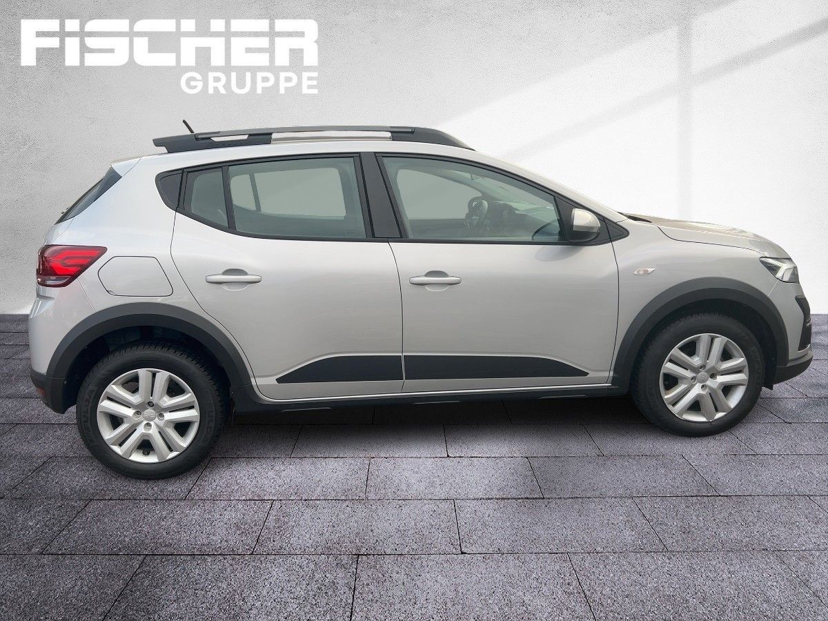 Fahrzeugabbildung Dacia Sandero Stepway Expression TCe 90 CVT Klimaaut.