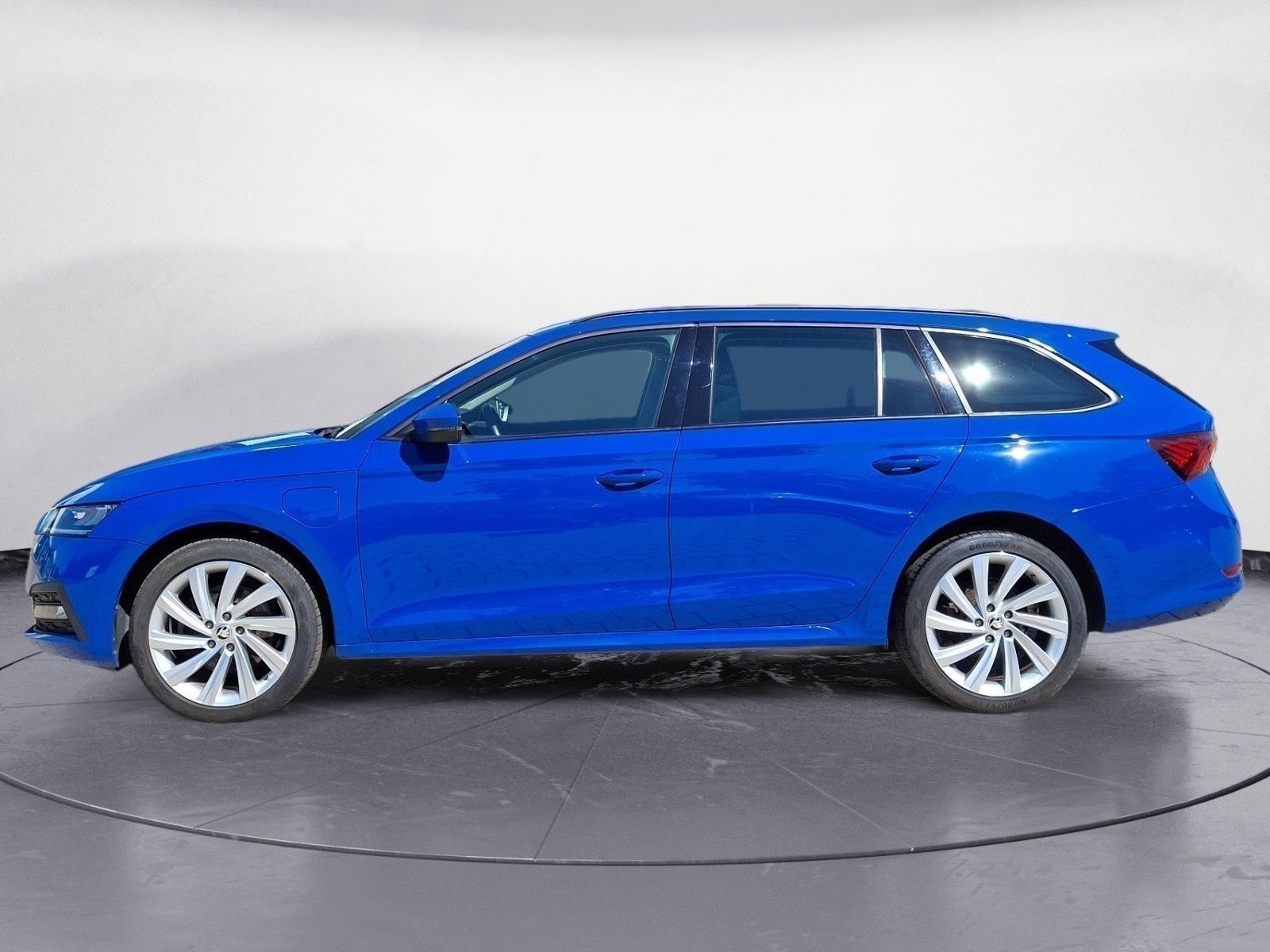Skoda Octavia Combi 1.4 TSI iV DSG Ambition imagem 3