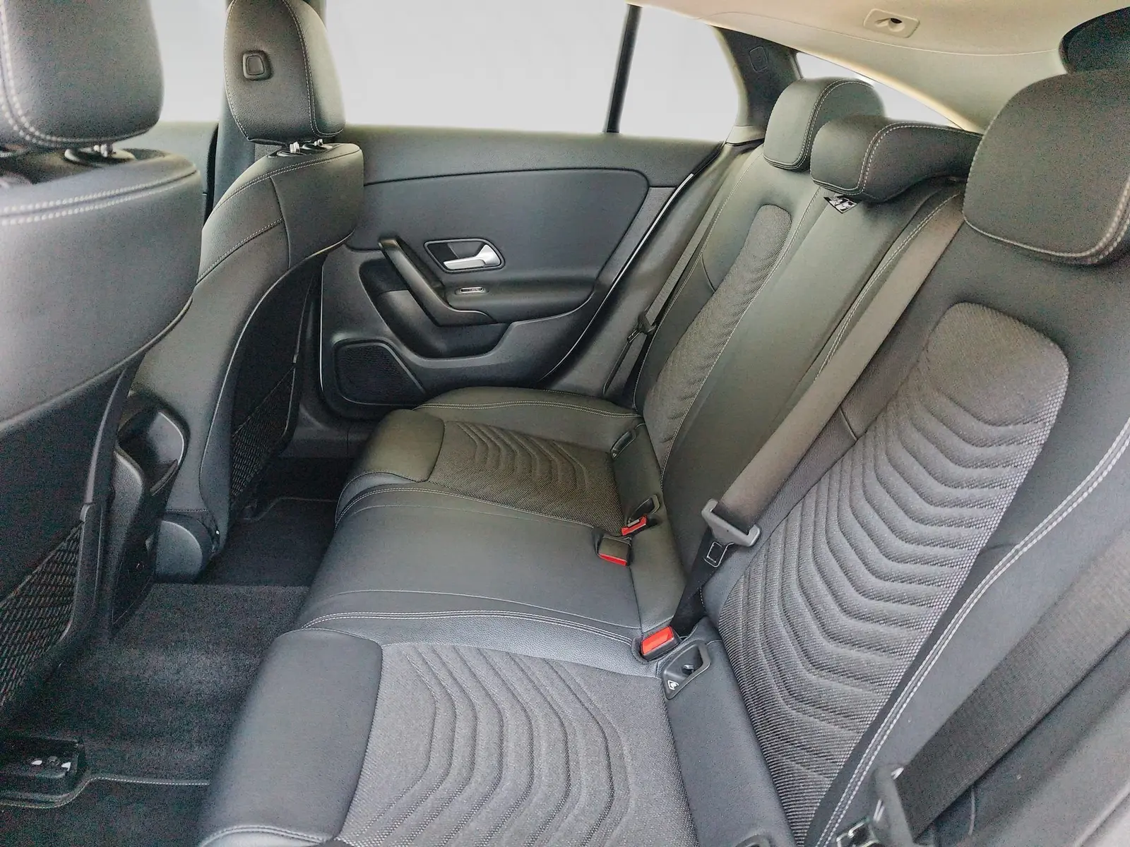 Mercedes-Benz CLA Navi+Kamera+ParkAss+Keyle, миниатюра 25