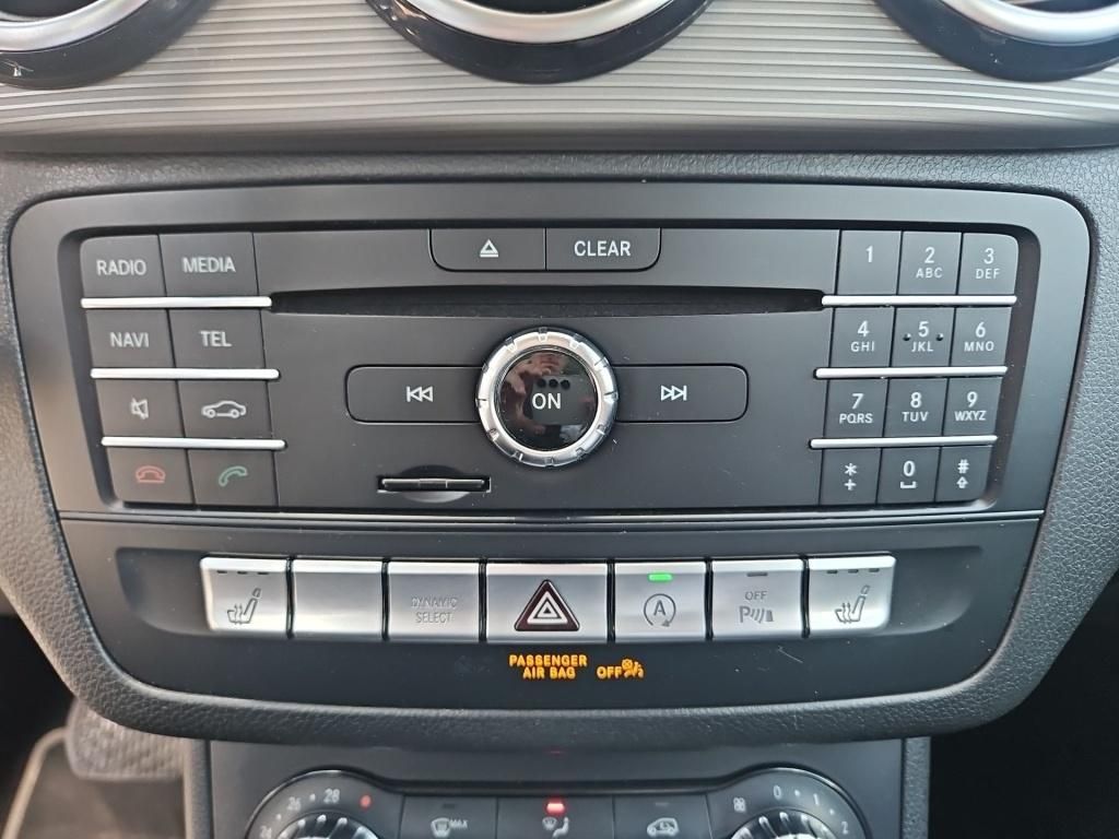Fahrzeugabbildung Mercedes-Benz B 180 Style Navi SHZ Parkpilot