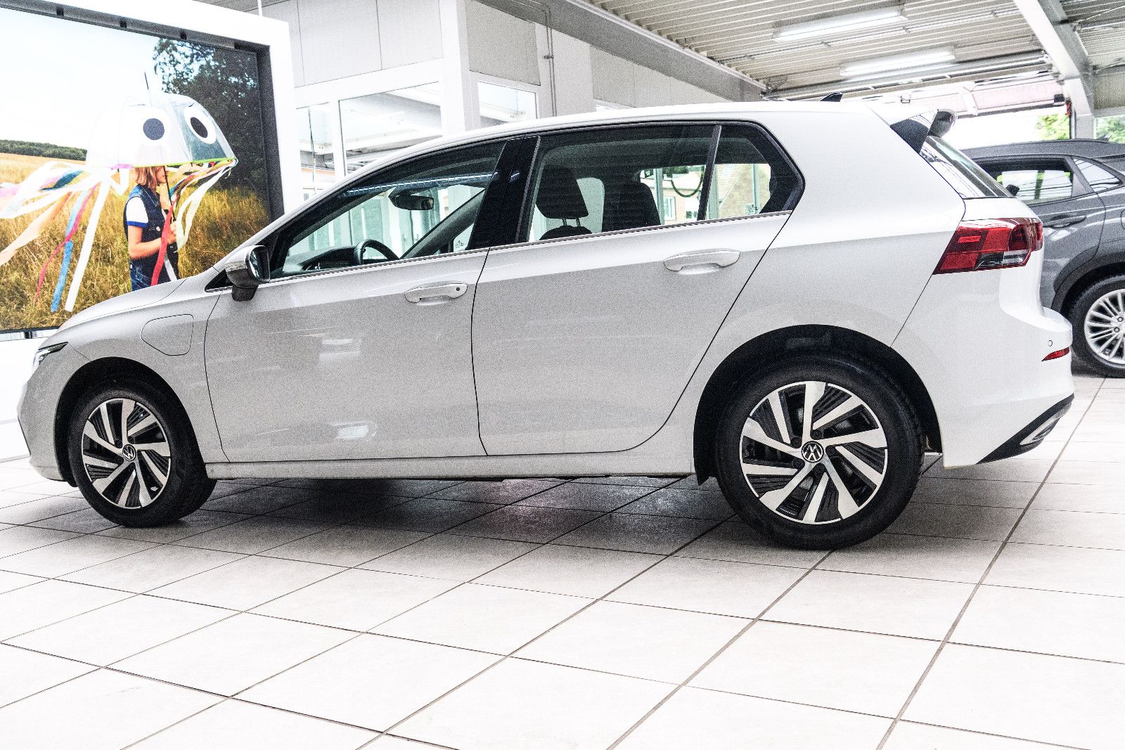 Fahrzeugabbildung Volkswagen Golf  Style eHybrid PHEV +150kw+DSG+ACC+AppCon.