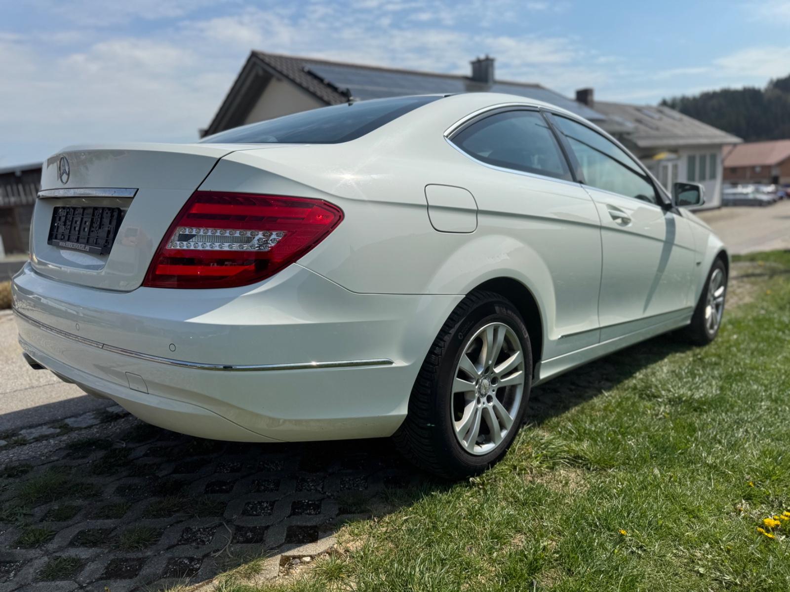 Mercedes-Benz C 250 C Coupe C 250 CDI BlueEfficiency*EDITION1*