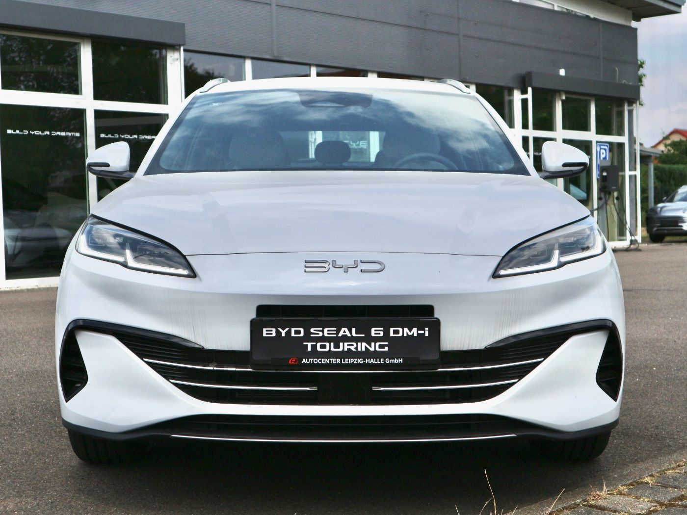 BYD SEAL 6