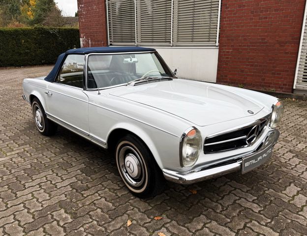 Mercedes-Benz 230 SL Pagode