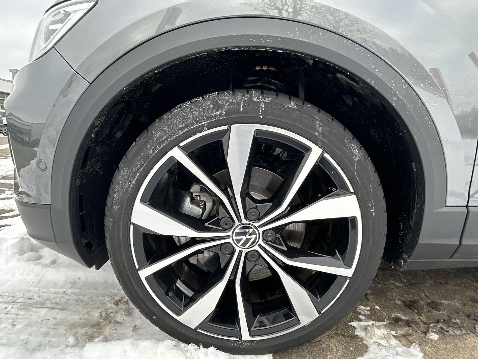 Volkswagen T-Roc 2.0 TDI DSG Style BlackStyle IQ.DRIVE AHK