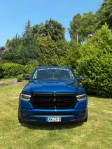 Dodge RAM 1500 5.7 HEMI BREITBAU 22"